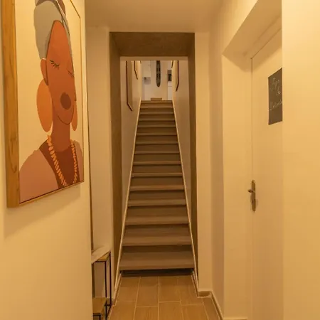 Afro Ethnic - & Spa, Nouveau, Atypique