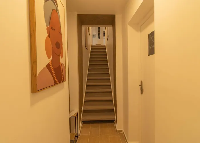 Afro Ethnic - & Spa, Nouveau, Atypique