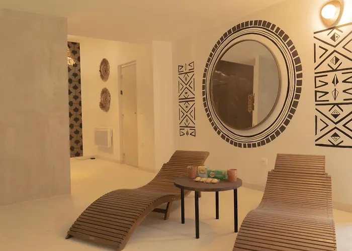 Apartment Afro Ethnic - & Spa, Nouveau, Atypique *